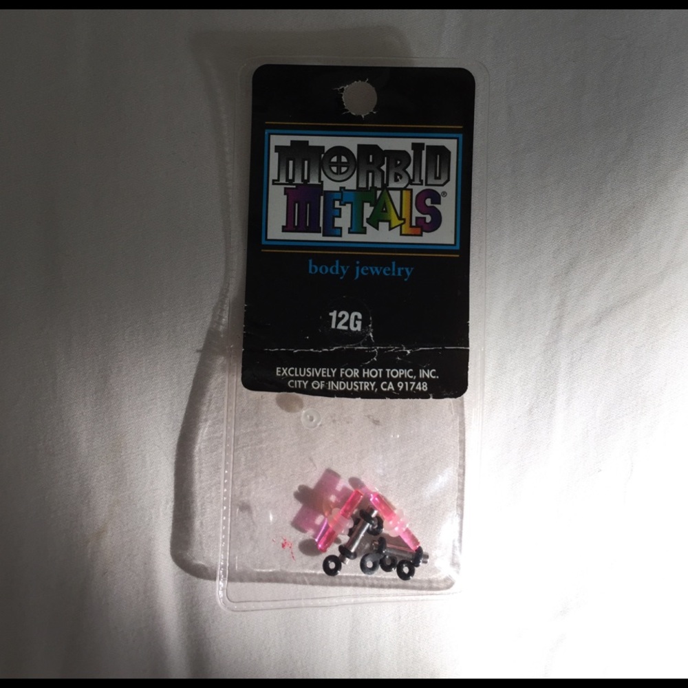 12g pink and silver plugs